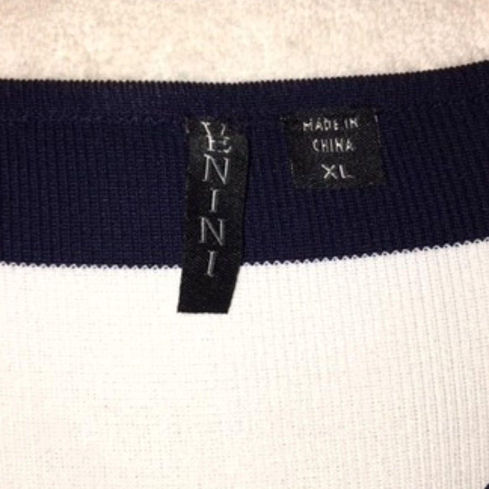 Sweater - Picture 3 of 3